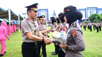 Ratusan Personel Polda Jambi Naik Pangkat, Kapolda Ingatkan Konsekuensi Tanggung Jawab